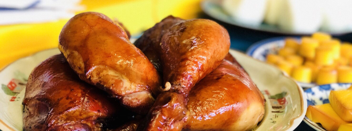 スモークチキンの作り方 鶏もも肉で燻製を作る クローバーライフ
